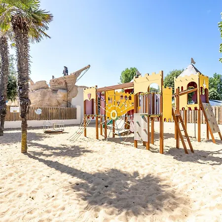 à 300m De La La Pege Casa de Férias